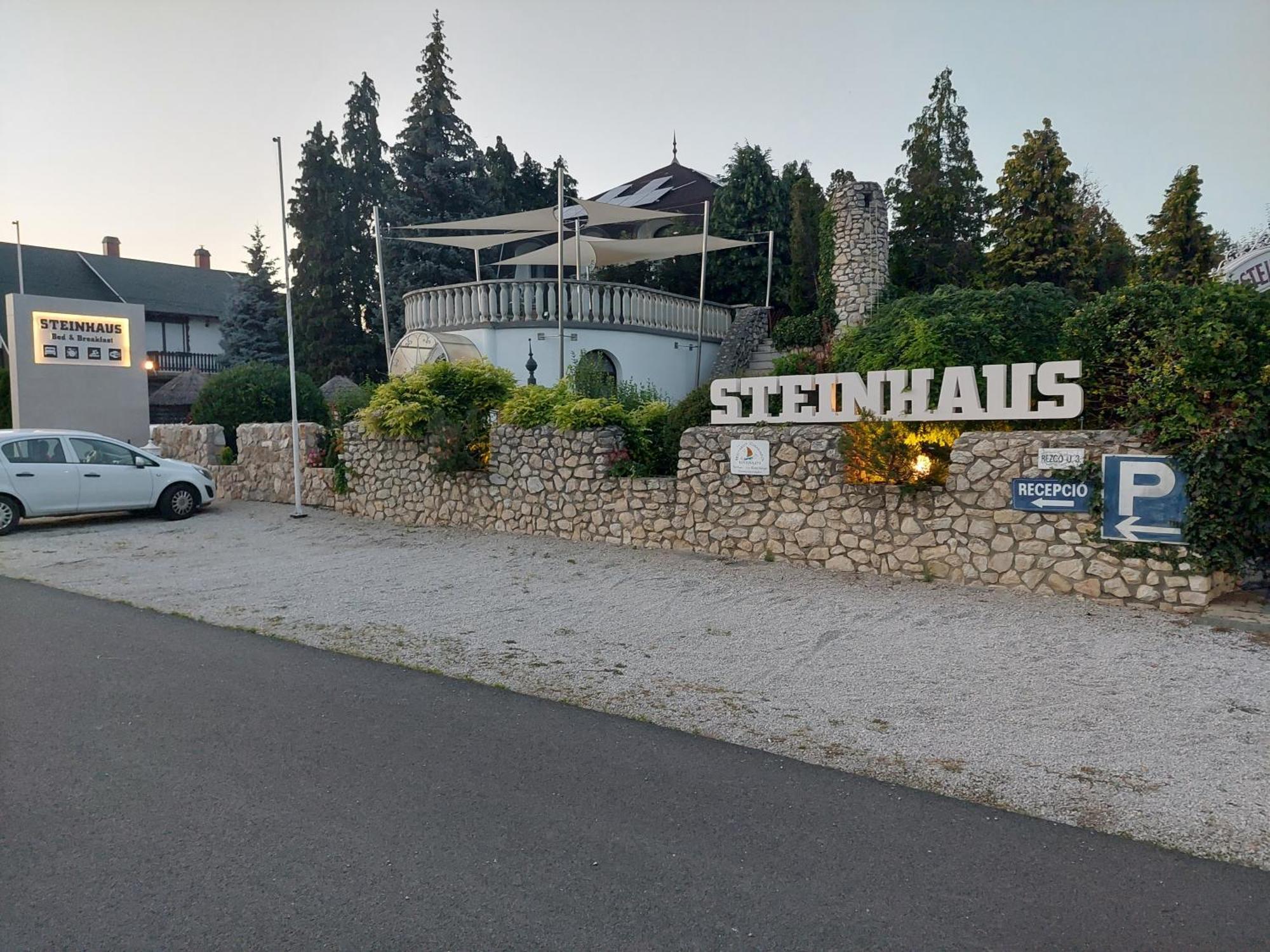Steinhaus Bed & Breakfast Keszthely Eksteriør billede